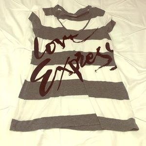 Express T-shirt